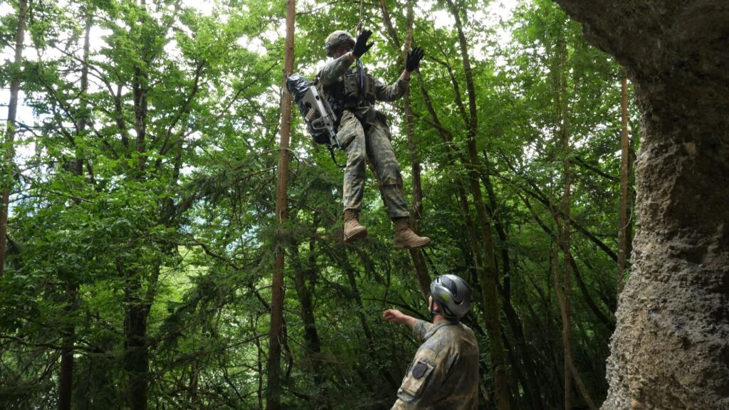 „Soldaten im Einsatz“ auf PULS 4 & JOYN